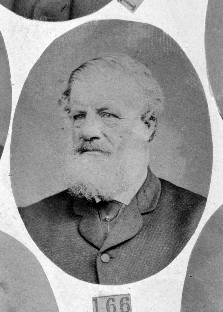 [James COWIE]